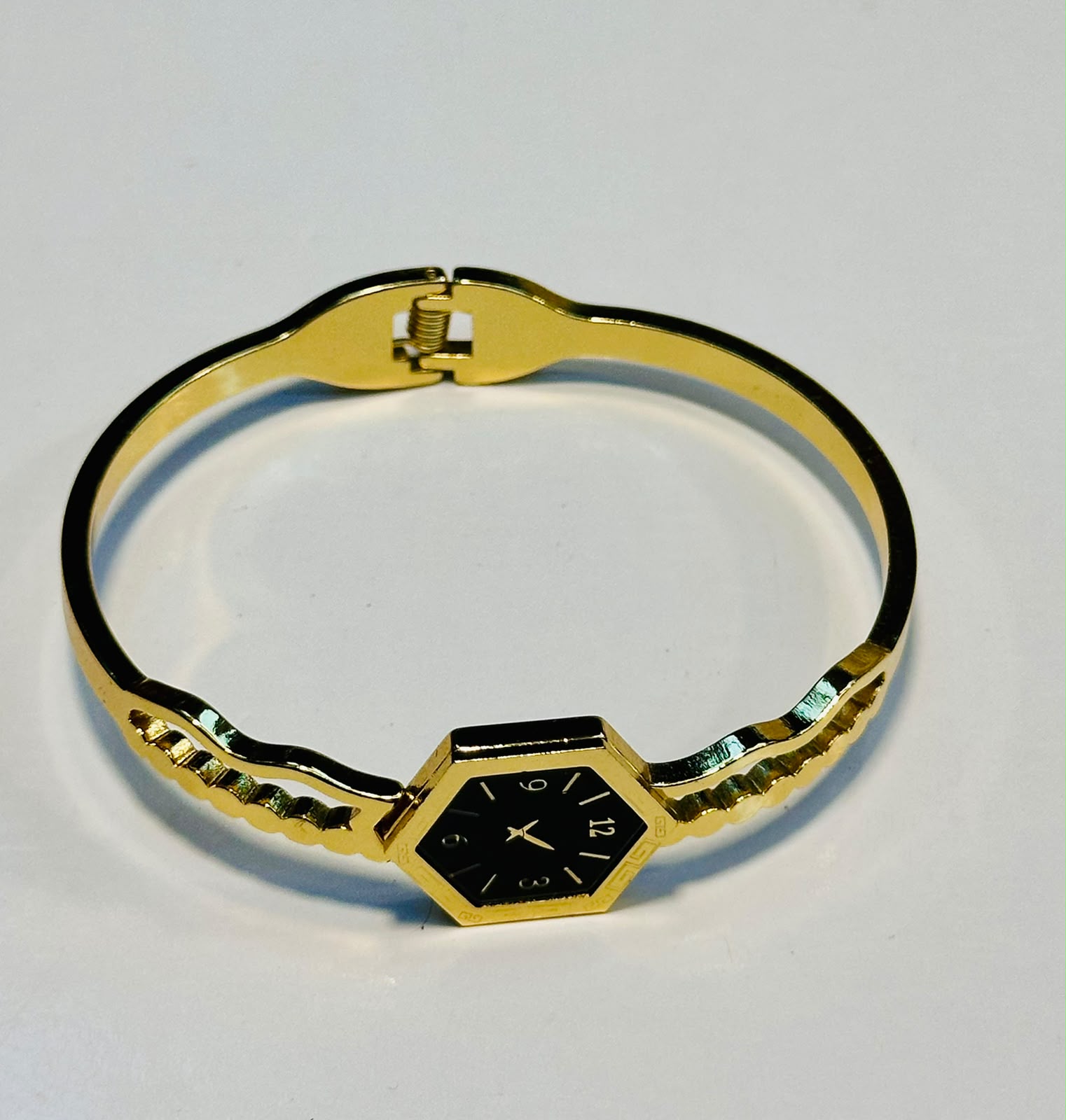 WhatsApp Image 2026-07-13 at 10.23.12 PM (1) Bracelet and Bangle Watch Style - Image 1